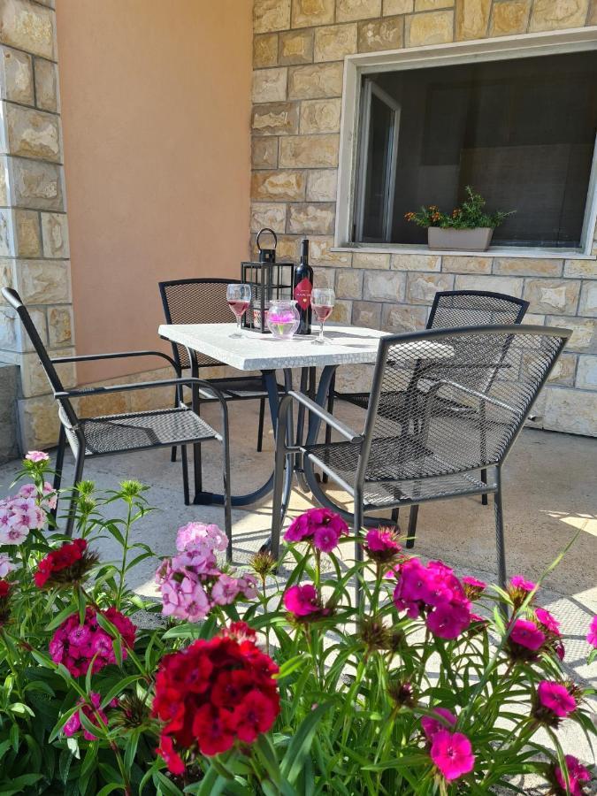 Apartman Roza 2 Ploce  Extérieur photo